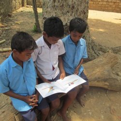 Books in Mundari